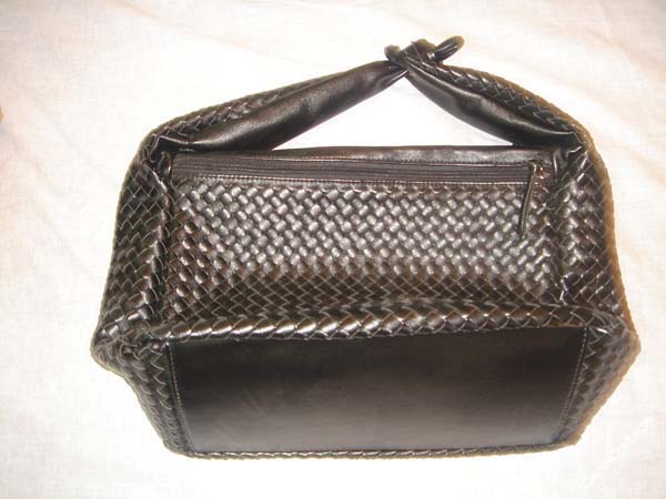net-black-handbag
