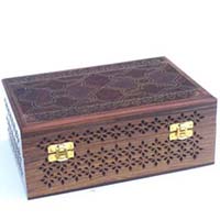 brass-inlaid-wooden-box-aac28