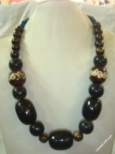 black-big-beads