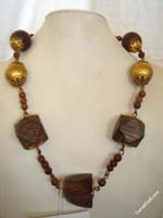brown-stone-necklace