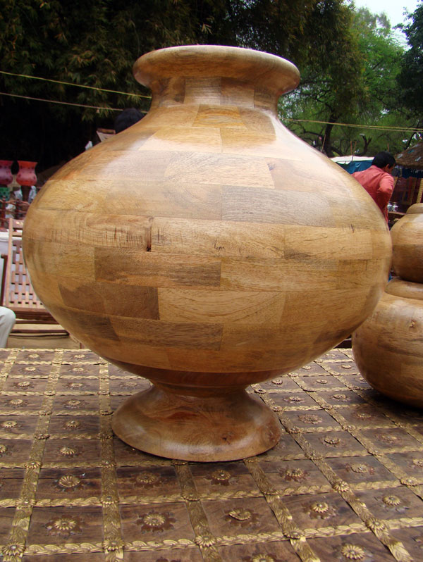 Wooden pot big size