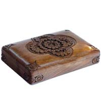 wooden-gift-box