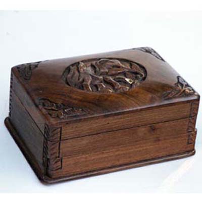 walnut-wooden-gift-box